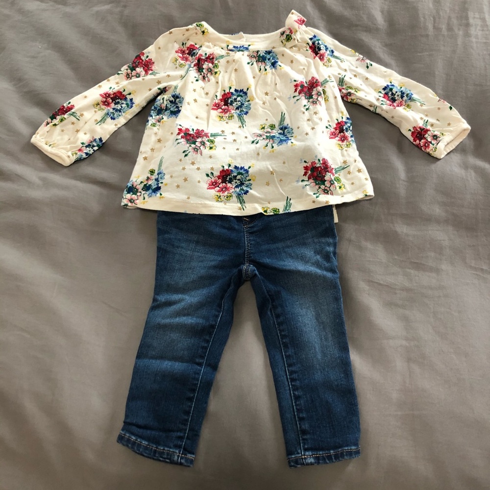 Baby Gap! Holiday outfit ♥️